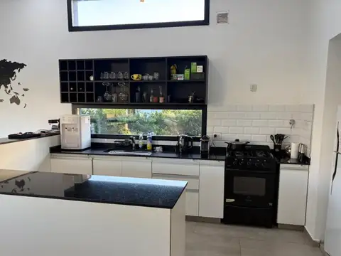 Calle El Deslinde 1600