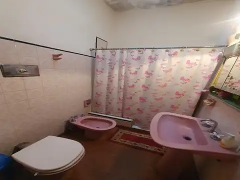 CASA 3 AMB EN LOTE DE 200M2 MARTIN CORONADO