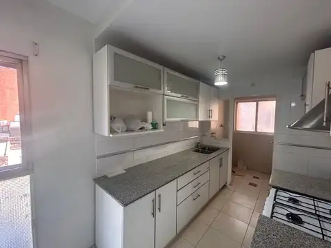 Departamento en Alquiler de 4 dormitorios