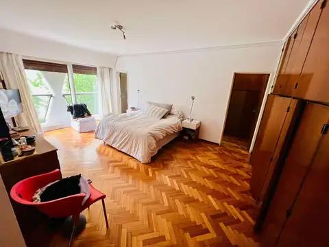 Departamento en Venta con 2 cocheras