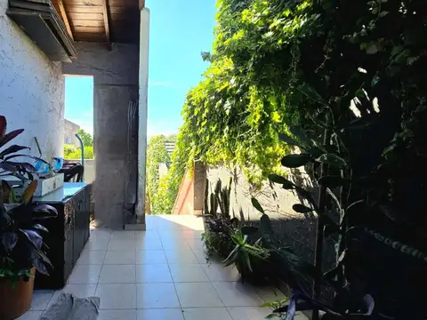 Depto Tipo Casa en Venta 35 años