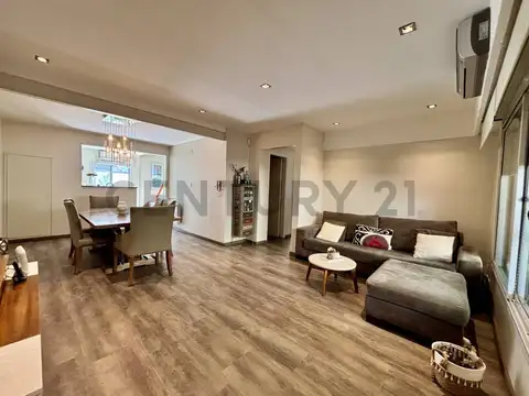 PH 4 ambientes con Jardín y Terraza en venta – La Lucila, Vicente López