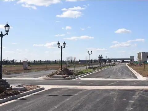 Terreno en Venta 27  mts Frente