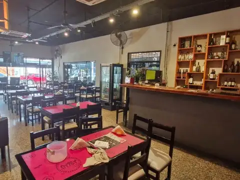 Local en Venta en Villa Carlos Paz, USD 690.000