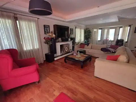 VENTA CASA BARRIO SAN ISIDRO VILLA RESIDENCIAL