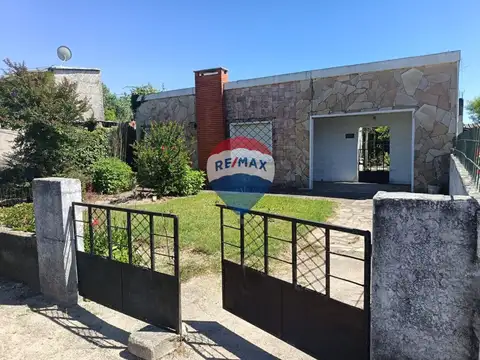 Casa con terreno en Villa Pancha