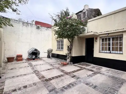 Venta de casa  multifamilar 7 ambientes