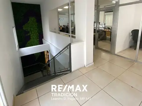 Avenida Sarmiento 200