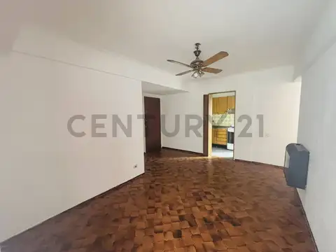 Lugones 2000, Piso 1