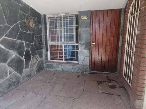 Depto Tipo Casa en Venta con 1 cocheras