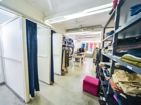 Local en Venta en Centro, USD 195.000