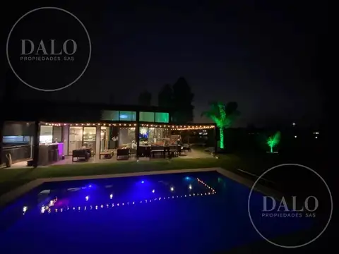 Casa en Venta en El Canton - Norte, USD 350.000