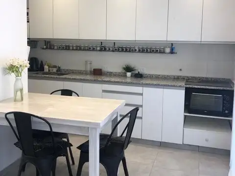 Casa en Venta en Pilar, USD 185.000