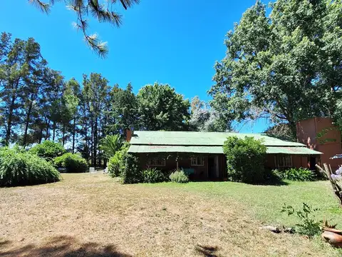 CASA DE CAMPO en LIMA partido de Zárate. SUPERFICIE TOTAL: 35.932 m2 (3,59 hectáreas)