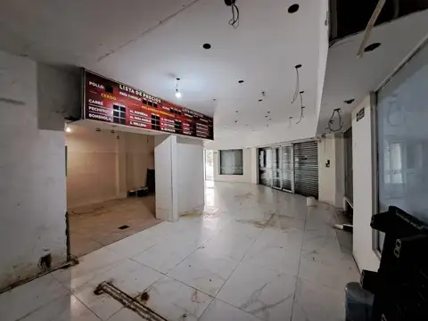 Local en Parque Chacabuco