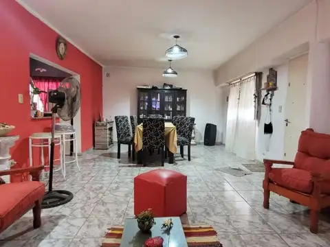 Casa en Venta en La Plata, USD 140.000