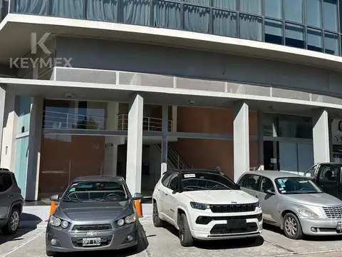 Alquiler - Local -CAMAÑO- 46 plaza