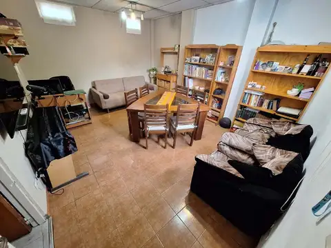 Depto Tipo Casa en Venta de 2 ambientes