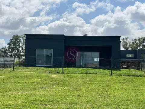 Santa Elisa Pilar del Este Pilar 100