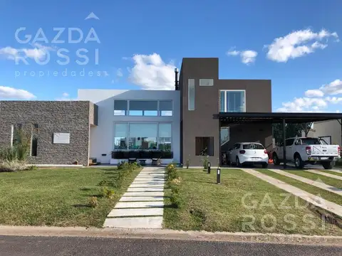 Propiedad con diseño minimalista único en La Alameda, Canning