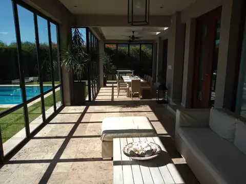 Casa en Venta al Noreste