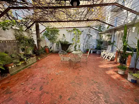 Venta Casa 6 Ambientes en Flores