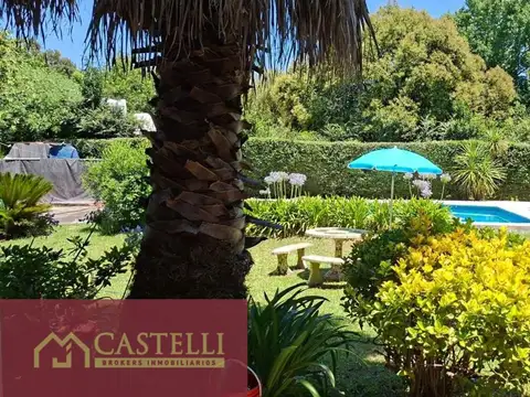 Casa 4 ambientes con 2 baños