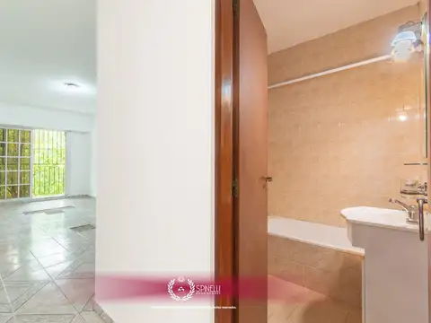 Departamento en Venta en Pompeya, USD 60.000