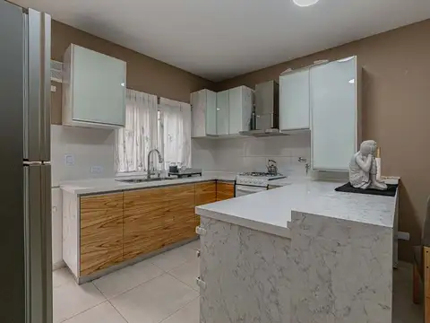 Casa 3 ambientes con 1 baño