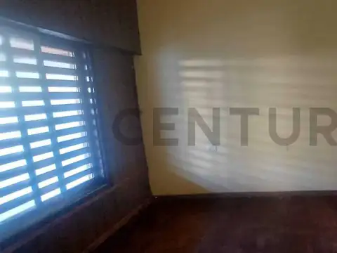 9 entre 520 y 521, CASA EN ALQUILER-2 DORMITORIOS-TOLOSA LA PLATA