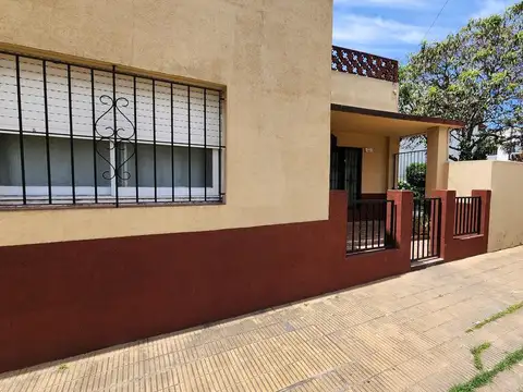 Excelente PH 3 ambientes en Villa Lynch