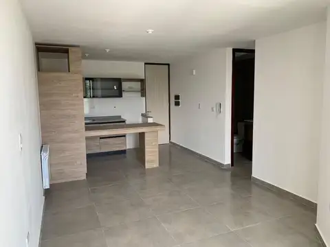 José Hernández 100, Piso 2