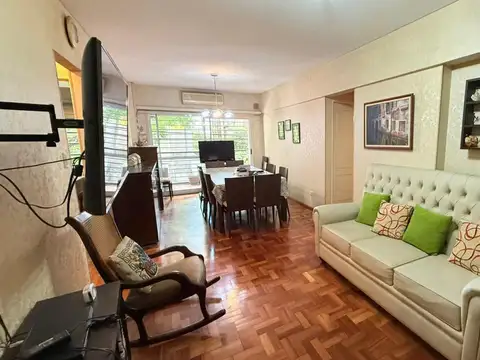 Excelente 3 ambientes TOTALMENTE AMOBLADO con cochera a media cuadra de Av. Cabildo 