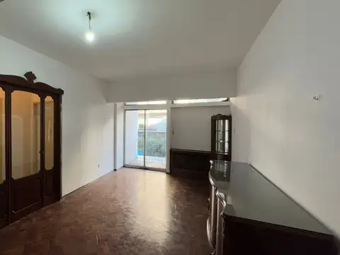 General Paz 100, Piso 1