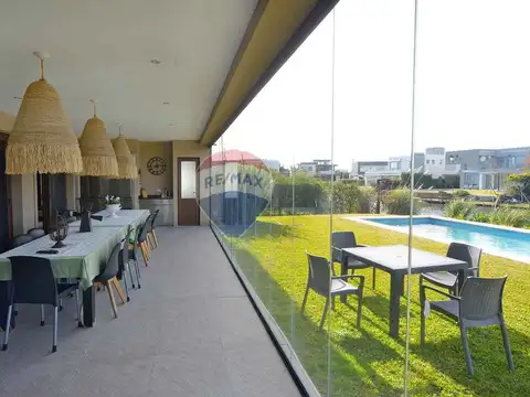Casa en Venta de 4 dormitorios
