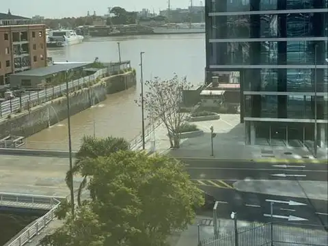 Edificio Madero Riverside 784 m2 en alquiler