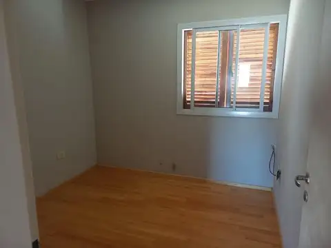 Depto Tipo Casa en Alquiler 15 años