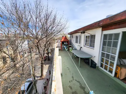 Depto Tipo Casa en Venta de 6 ambientes