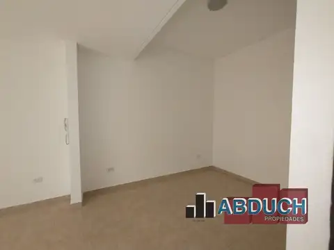 Depto Tipo Casa en Venta en Villa Ballester, USD 45.000