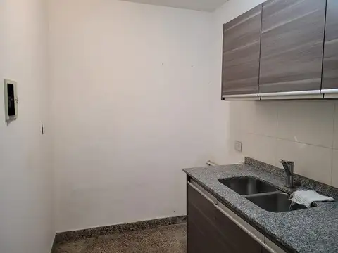 Departamento en Alquiler en Barrio Norte, $ 650.000