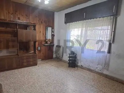 Departamento en Venta en Villa Adelina, USD 79.500