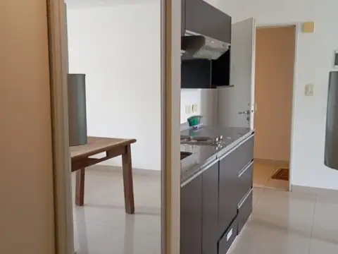 Departamento en Alquiler en Moron, $ 530.000