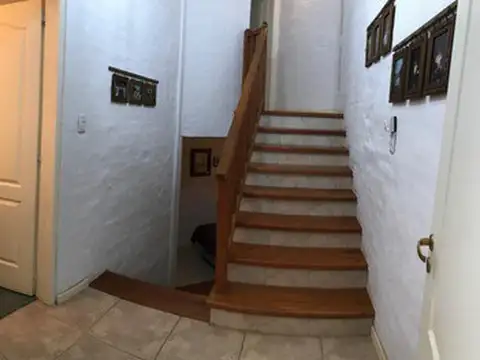 Hermosa Casa  Impecable, En La Loma Gas Natural