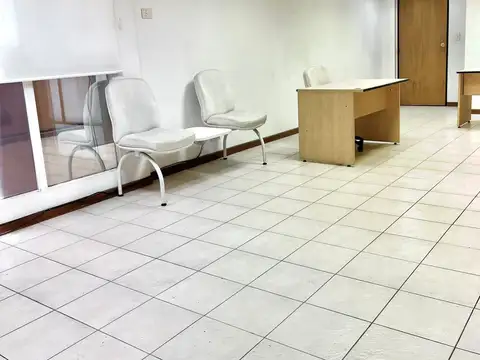 Oficina en Alquiler en Villa Urquiza, $ 450.000