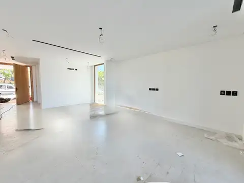 Casa  en Venta en El Golf, Nordelta