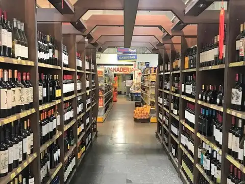 Local en Venta en San Miguel, USD 1.099.000