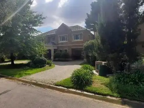 Casa en Saint Thomas Sur