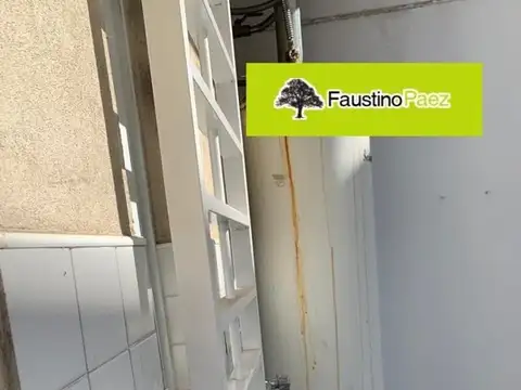 Casa - Venta - Argentina, La Matanza - Alfredo L. Palacios 388