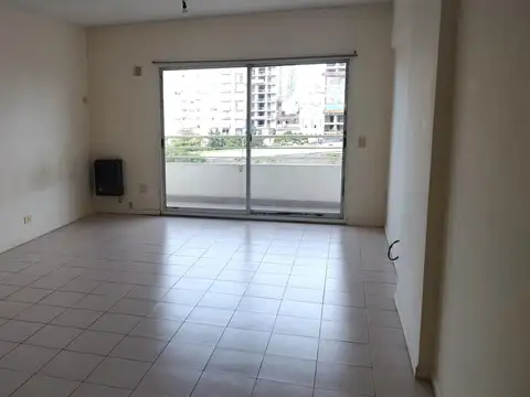 Alquiler Dto  un ambiente en Constitucion