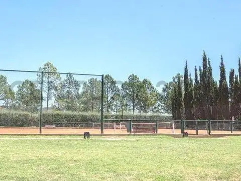 Terreno en Venta en Funes Hills Cadaques, USD 350.000